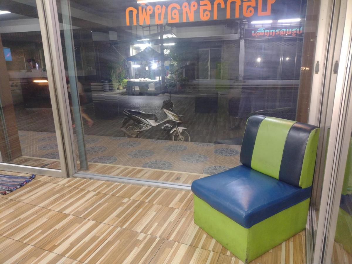 Friendly Hostel - Dmk Airport เฟรนด์ลี่ โฮสเทล ดอนเมือง Banguecoque Exterior foto