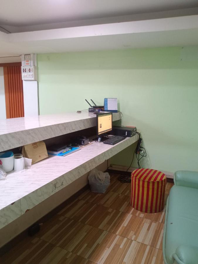 Friendly Hostel - Dmk Airport เฟรนด์ลี่ โฮสเทล ดอนเมือง Banguecoque Exterior foto