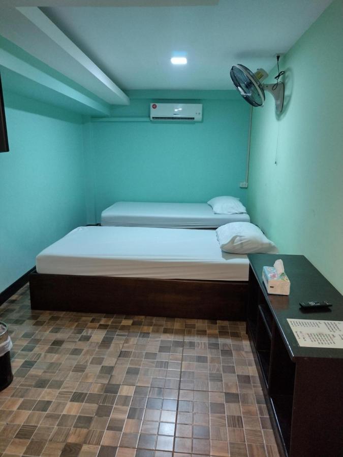Friendly Hostel - Dmk Airport เฟรนด์ลี่ โฮสเทล ดอนเมือง Banguecoque Exterior foto
